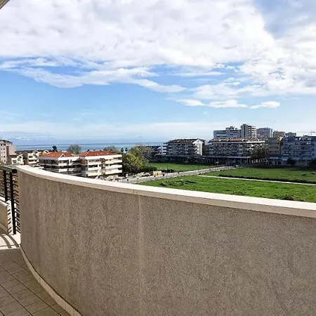 Panorama E Relax A Due Passi Dal Mare شقة *